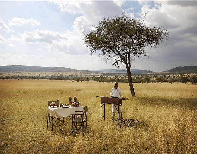Bush Dining Safaris In Tanzania